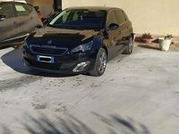 Usata Peugeot 308 116 CV (85 kW) 2014 Nero Utilitaria