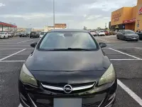 Usata Opel Astra Cosmo 110 CV (80 kW) 2013 Nero Berlina