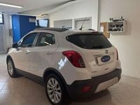 Usata Opel Mokka 140 CV (102 kW) 2015 Bianco SUV