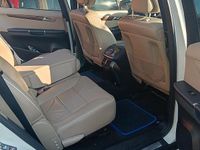 Gebraucht Mercedes R350 Premium 265 PS (194 kW) 2011 Weiß Van / Kleinbus
