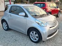 Usata Toyota iQ 90 CV (66 kW) 2011 Grigio Utilitaria