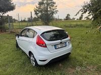 Usata Ford Fiesta 95 CV (69 kW) 2012 Utilitaria