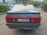 Usata Alfa Romeo 75 120 CV (88 kW) 1990 Grigio Berlina