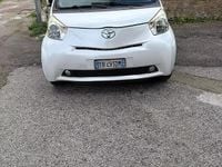 Usata Toyota iQ 98 CV (72 kW) 2010 Bianco Utilitaria