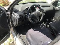 Usata Peugeot 206 68 CV (50 kW) 2004 Utilitaria
