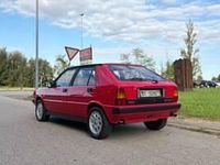 Usata Lancia Delta 166 CV (122 kW) 1986 Rosso Utilitaria