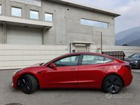 Usata Tesla Model 3 366 kW (498 CV) 2022 Rosso Berlina