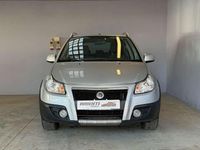 Usata Fiat Sedici Emotion 107 CV (78 kW) 2007 Argento SUV