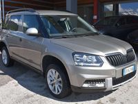 Usata Skoda Yeti Active 110 CV (80 kW) 2014 Grigio SUV