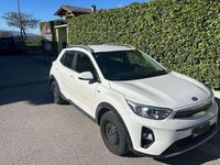 Usata Kia Stonic Style 97 CV (71 kW) 2020 Bianco SUV