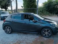 Usata Peugeot 208 82 CV (60 kW) 2017 Grigio Utilitaria