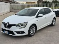 Usata Renault Mégane IV Intens 116 CV (85 kW) 2019 Bianco Berlina