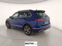 Usata VW Tiguan R-line 150 CV (110 kW) 2023 Blu/azzurro SUV