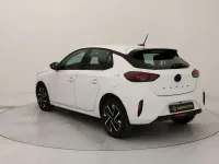 Usata Opel Corsa 101 CV (74 kW) 2025 Arktis white Utilitaria