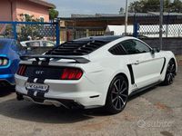 Usata Ford Mustang GT Fastback 420 CV (308 kW) 2015 Bianco Coupé