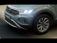 Nuova VW T-Roc Edition 150 CV (110 kW) 2025 Petroleum blue metallizzato ne SUV
