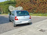 Gebraucht Renault Clio II 58 PS (42 kW) 2009 Grau Limousine