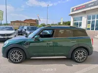 Usata Mini Cooper D Business 150 CV (110 kW) 2018 Verde Utilitaria