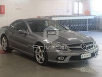 Usata Mercedes SL350 Chrome 316 CV (232 kW) 2009 Grigio Cabrio