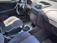 Second-hand Alfa Romeo 147 120 CP (88 kW) 2006 Gri Hatchback