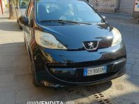 Usata Peugeot 107 68 CV (50 kW) 2005 Nero Utilitaria
