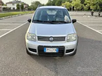 Usata Fiat Panda 4x4 69 CV (50 kW) 2008 Grigio Utilitaria