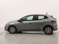 Begagnad Renault Clio V Equilibre 101 HK (74 kW) 2023 Grå Halvkombi