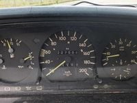 Usata Mercedes E250 1987 Bianco Berlina