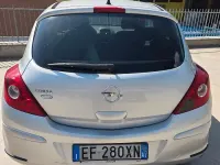 Usata Opel Corsa Edition 85 CV (62 kW) 2010 Grigio Utilitaria