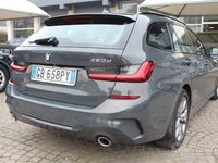 Usata BMW 320e M Sport 190 CV (139 kW) 2020 Grigio Station wagon