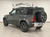 Usata Land Rover Defender SE Dynamic 200 CV (147 kW) 2023 Grigio SUV
