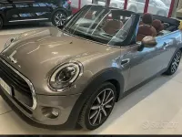Usata Mini Cooper Cabriolet 136 CV (100 kW) 2016 Marrone Cabrio