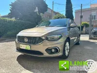 Usata Fiat Tipo Lounge 95 CV (69 kW) 2018 Oro Berlina