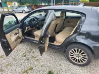 Usata Alfa Romeo 147 120 CV (88 kW) 2006 Nero Utilitaria