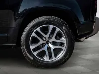 Usata Land Rover Defender SE Dynamic 200 CV (147 kW) 2022 Nero SUV