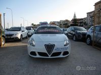 Usata Alfa Romeo Giulietta 105 CV (77 kW) 2012 Bianco Utilitaria