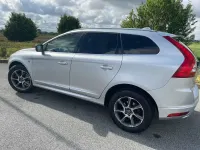 Usata Volvo XC60 Ocean Race 190 CV (139 kW) 2015 Argento SUV