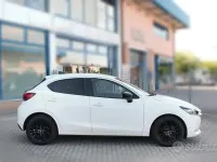Usata Mazda 2 Homura-Line 75 CV (55 kW) 2023 Bianco Utilitaria