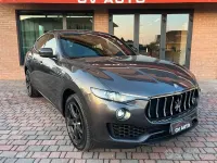 Usata Maserati Levante 250 CV (183 kW) 2020 Grigio SUV