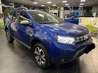 Usata Dacia Duster Journey 101 CV (74 kW) 2023 Verde pastello SUV