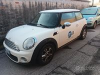 Usata Mini Cooper 2011 Bianco Utilitaria
