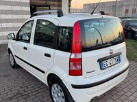 Usata Fiat Panda Dynamic 69 CV (50 kW) 2011 Bianco Berlina