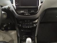 Usata Peugeot 2008 Allure 100 CV (73 kW) 2018 Grigio SUV