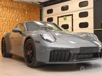 Nuova Porsche 911 Carrera 4 GTS Targa 541 CV (397 kW) 2026 Grigio Cabrio