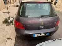 Usata Peugeot 307 107 CV (78 kW) 2003 Viola Berlina