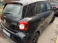 Usata Smart ForFour Superpassion 90 CV (66 kW) 2021 Nero Utilitaria