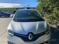 Usata Renault Scénic 120 CV (88 kW) 2017 Grigio Monovolume