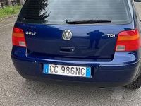 Usata VW Golf IV 101 CV (74 kW) 2003 Blu Berlina