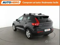 Usata Volvo XC40 Momentum 163 CV (119 kW) 2022 Nero SUV