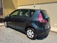 Usata Renault Scénic 105 CV (77 kW) 2009 Nero Monovolume